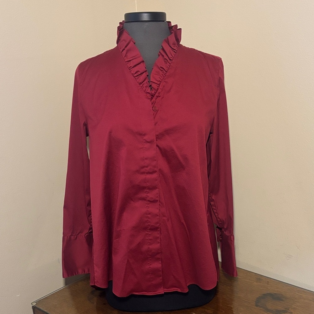 Chicos Burgundy Marion Ruffle neck button down Blouse tunic top, size 0, small
